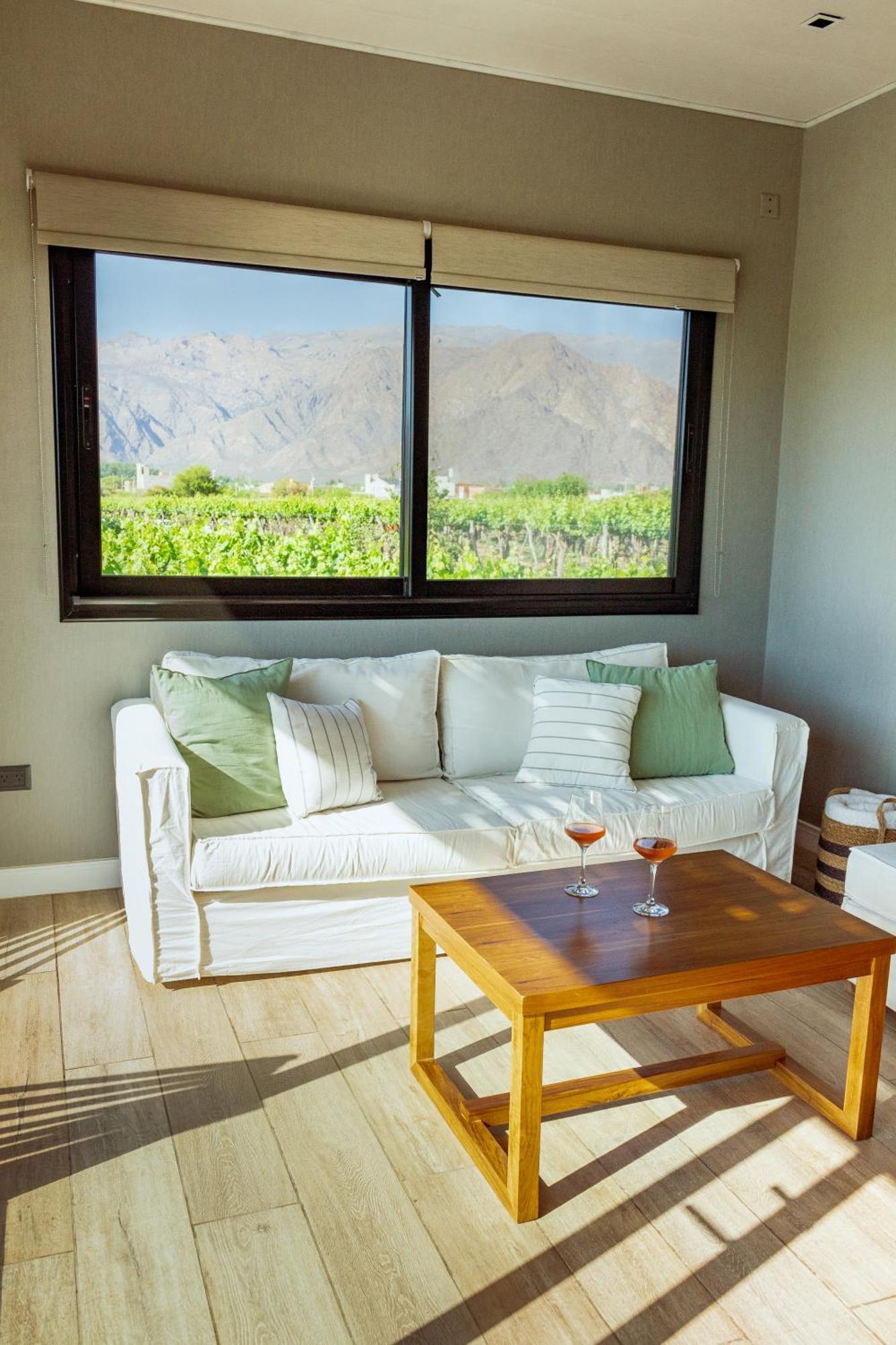El Porvenir Wine Lodge 卡法亚特 外观 照片