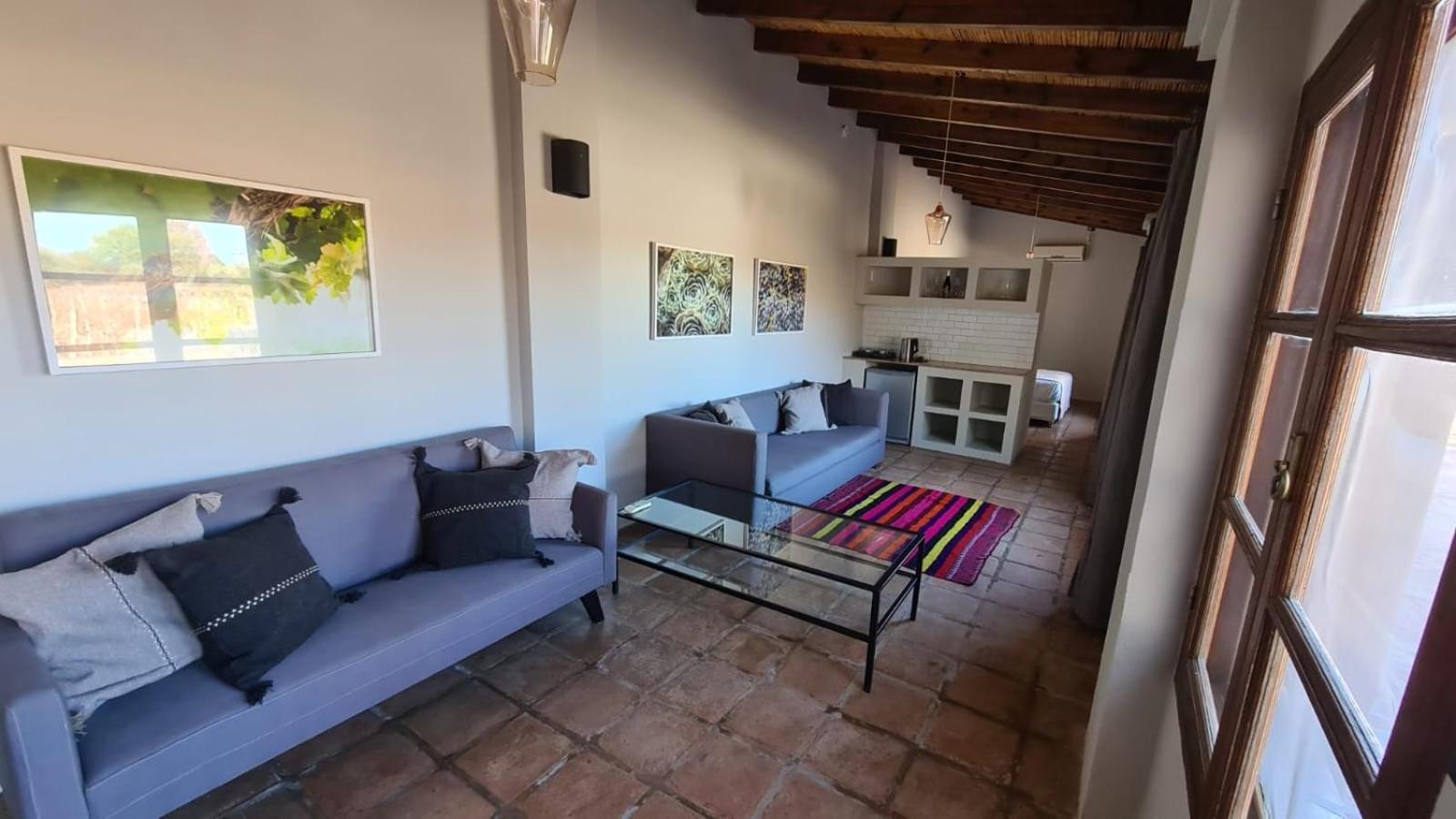 El Porvenir Wine Lodge 卡法亚特 外观 照片